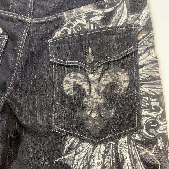 Y2K‎ Baggy JNCO Style Graphic Denim Shorts Lightning Fleur-de-Lis Bling Detail - Picture 8 of 16